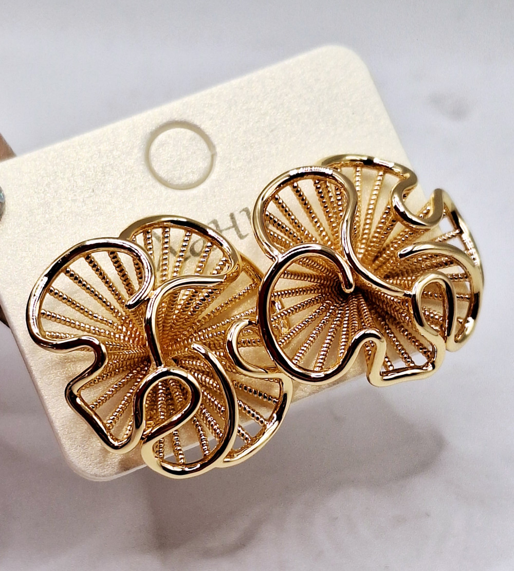 Серьги-гвоздики (2.5см)