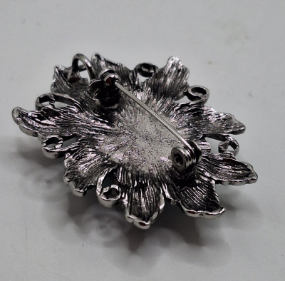 Брошь (4.5см)