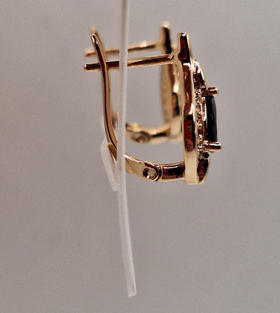 Серьги (1.5см) камень черн.англ.замок